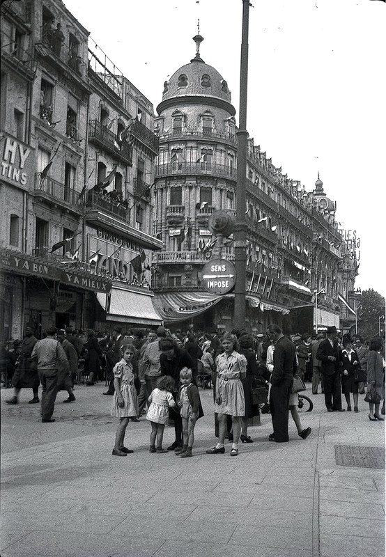 Montpellier 1945 . Comédie fête de la libération 